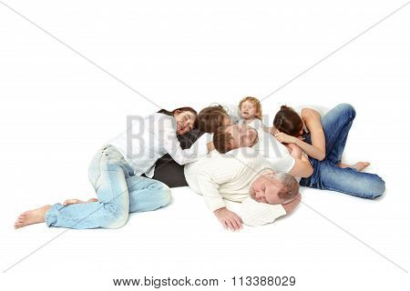 Family of six sleeping