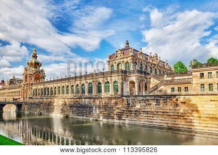 Zwinger Palace (der Dresdner Zwinger) Art Gallery Of Dresden, Which Was Almost Completely Destroyed