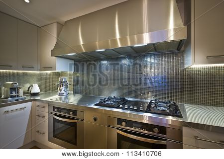Modern Kitchen Ovens
