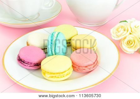 Sweet and Colourful French Macaroons