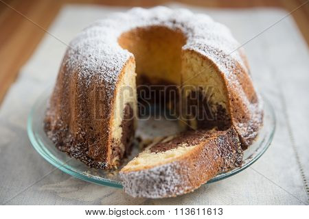 Traditional Gugelhupf Sponge Cake