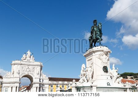 Equestrian statue King Jose I and Rua Augusta Arch in Lisbon