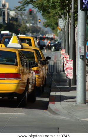 Linia na Santa Monica Boulevard