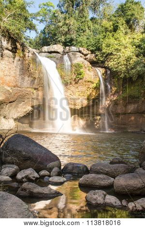 heo suwat water fall