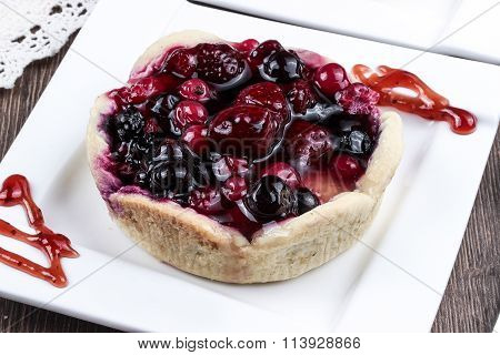 Blueberry Pie With Raspberries