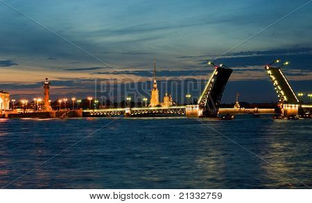 คืนสีขาว St.Petersburg รัสเซีย