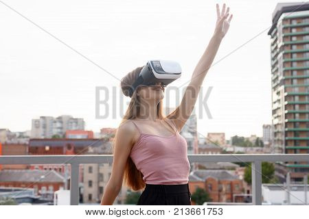 Amazed Young Beautiful Girl Using New Vr Technology