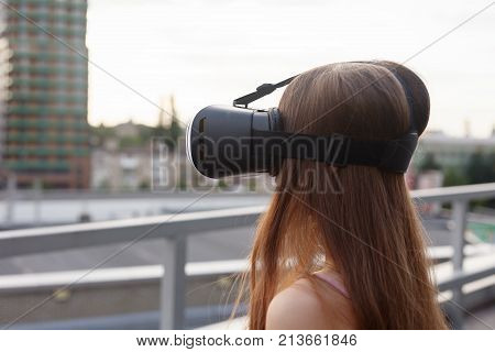 Amazed Young Beautiful Girl Using New Vr Technology