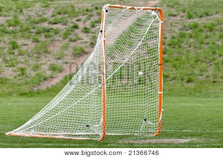 Lacrosse palla In rete per un obiettivo
