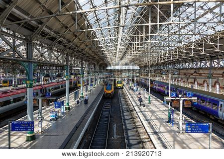 Manchester Piccadilly Station Trains Rail Railway England