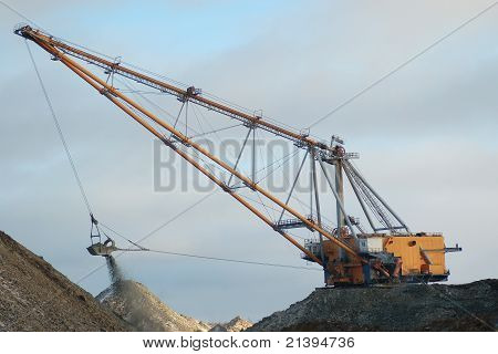 Dragline ในหลุมเปิด