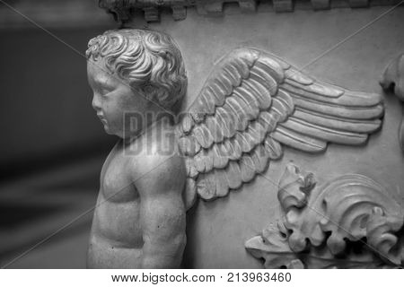 Angel Carved stone bas-relief decorations