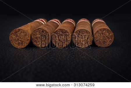 Romeo Y Julieta Cuban Cigars