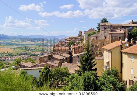 Città di collina italiana
