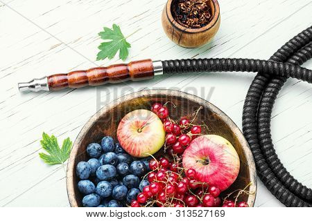 Arabia Shisha With Berries And Apple
