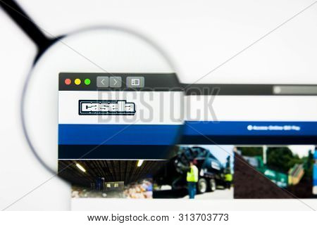 Richmond, Virginia, Usa - 26 July 2019: Illustrative Editorial Of Casella Waste Systems Inc Website 