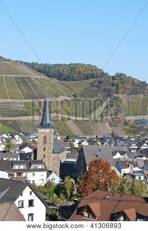 Dernau