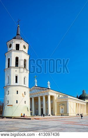 St. Stanislaus Cathedral On Cathedral Square With Monument To Grand Duke Gediminas In Vilnus.