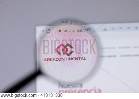 New York, Usa - 18 March 2021: Arca Continental Company Logo Icon On Website, Illustrative Editorial