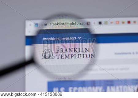 New York, Usa - 18 March 2021: Franklin Templeton Investments Company Logo Icon On Website, Illustra