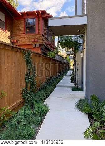Modern Apartment Building Front Sid Eand Entrance In Hillcrest Neighborhood In San Diego, California