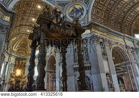 Vatican City, Vatican - May 17, 2017: View Of The Main Altar (baldachin, By Bernini) At The Basilica