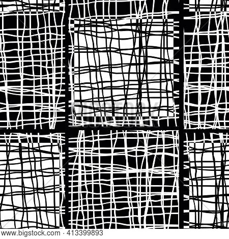 Irregular Vector Gauze Weave Effect Striped Seamless Pattern Background. Backdrop Of Black And White
