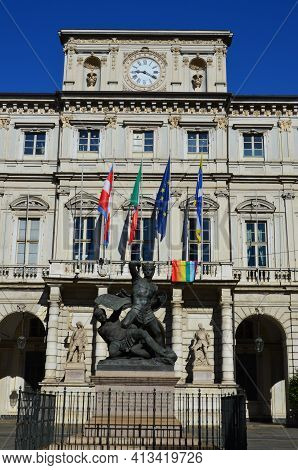 Turin, Italy - 04.28.2017: Old Archecture Of Turin