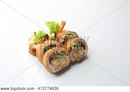 6 Piece Sushi Set. Tempura Maki Rolls With Shrimp, Cucumber And Pickled Radish, Isolated On A White 