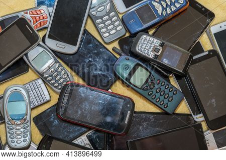 Valuable Raw Materials Collected For Recycling - Old Smartphones Have Had Their Day
