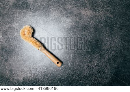 Eco Friendly Plant Based Cleaning Brush, Bamboo Kitchen Scrub Brush. Zero Waste Food Cleaning, Plast