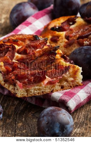 bavarian plum cake