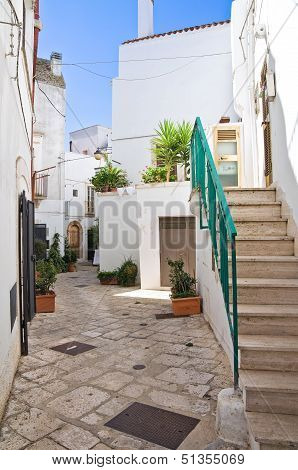 Alleyway. Noci. Puglia. Italy.