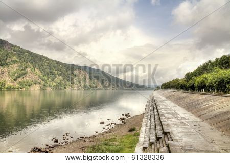 Divnogorsk. Embankment Of The River Yenisei