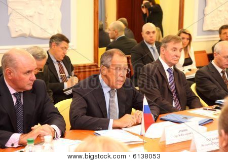 Reunião dos chefes de ministérios dos negócios estrangeiros da Ucrânia e da Rússia