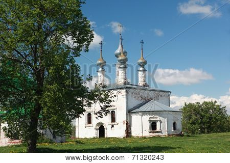 Church of the Entrance of the Lord into Jerusalem in Suzdal, Russia. The church was built in 1707