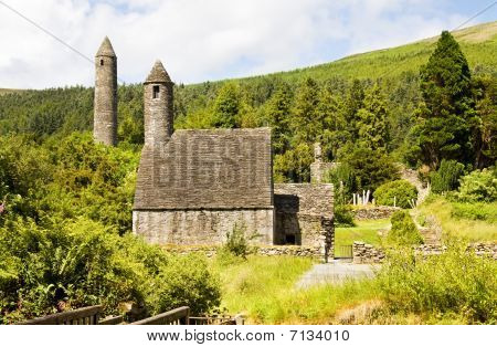 Igreja de Saint Kevin - símbolo da Irlanda