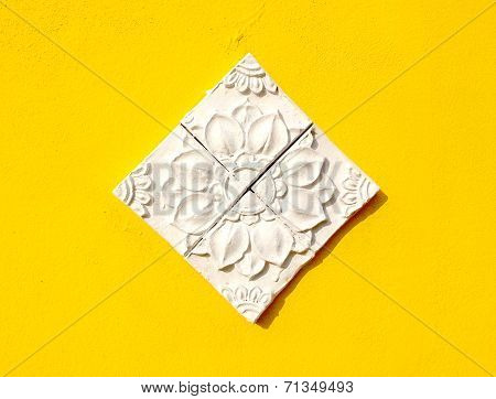 Thai style stucco