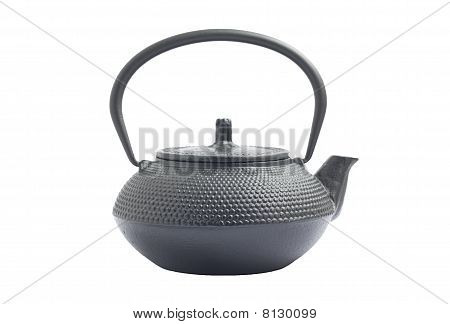 kleine chinesische Metall Teekanne auf weiß
