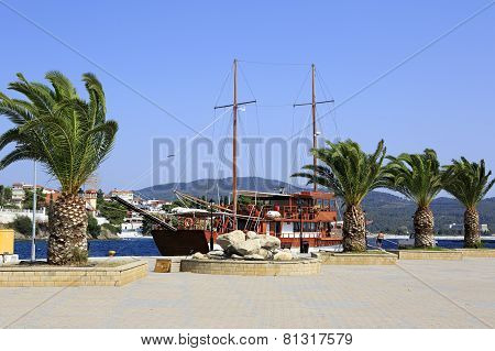 Marina in the Neos Marmaras