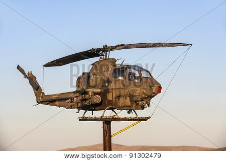 Ah-1Cobra Helicopter  At Veterans Memorial In Susanville