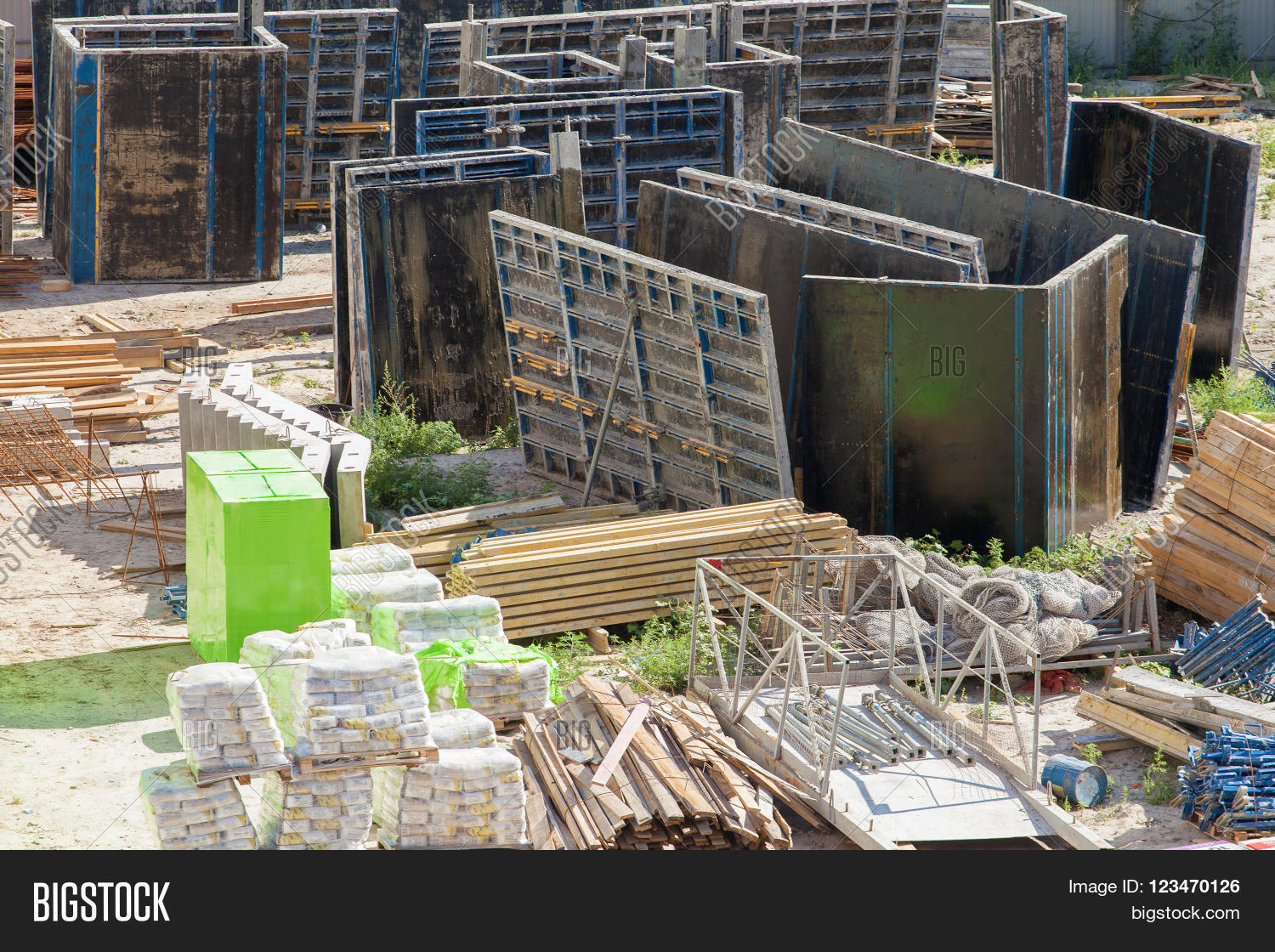 Monoltic Frame Monolithic Frame Image & Photo (Free Trial) | Bigstock