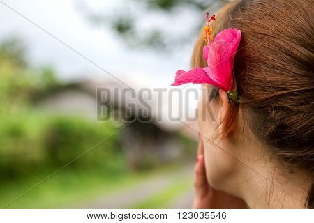 close up of woman with flowers in her head. in the villages
** Note: Visible grain at 100%, best at smaller sizes