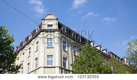 Art Nouveau