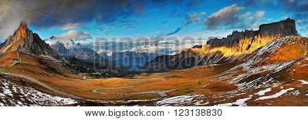 Dolomites - Panoramic View from passo Giau to Cortina d'Ampezzo