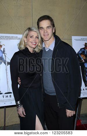 LOS ANGELES - MAR 22: Luc Robitaille, Stacey Toten at the Premiere of 'I Saw The Light' at the Egyptian Theatre on March 22, 2016 in Los Angeles, California