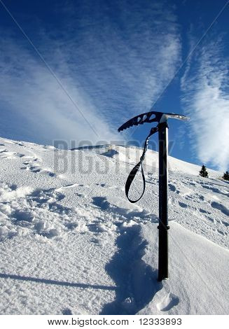Ice akser anvendes på frosset bjerg