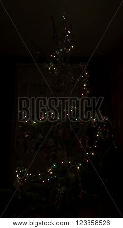 photo presenting the light contour formed by Christmas tree decoration