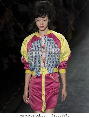 Jeremy Scott - Fall Winter 2016 Collection