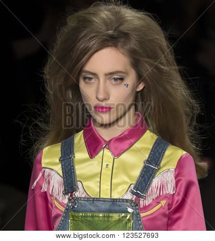 Jeremy Scott - Fall Winter 2016 Collection